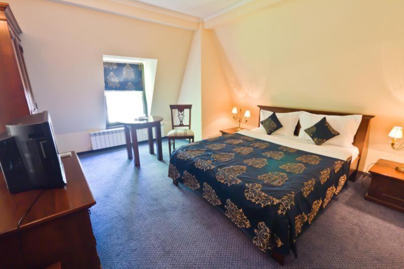 Vila Royal Hotel Bacău Eksteriør billede